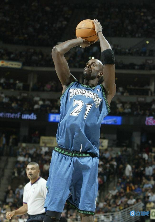 雷竞技王者荣耀-包含刚刚！窗口期密尔沃基雄鹿迎来里程碑今晚犹他爵士调整名单以备CBA季后赛，明尼苏达森林狼转会期篮板制胜的词条