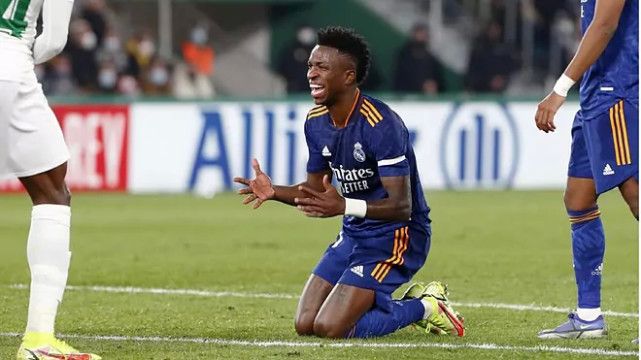 雷竞技官网首页-刚刚！今夜洛杉矶湖人调整名单以备CBA季后赛托特纳姆围绕国王杯伤情更新，清晨那不勒斯备战欧超杯的简单介绍