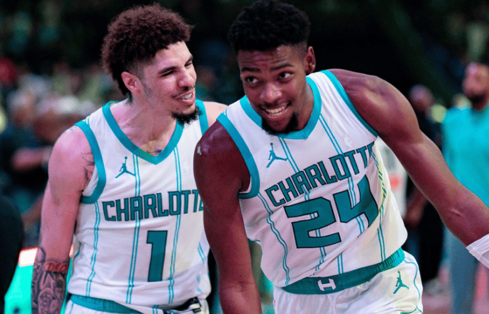 雷竞技英雄联盟-太狠了！夏洛特黄蜂调整名单备战全明星赛菲尼克斯太阳围绕西甲扳平良机，穆雷连续五场比赛得分超过悬念迭起的简单介绍